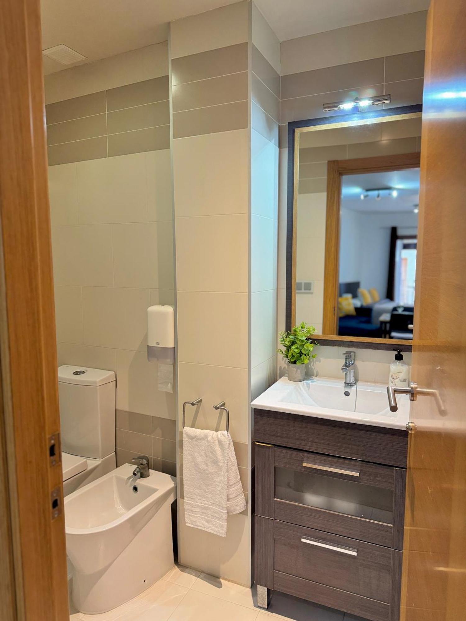 Wave Apartments Вильяхойоса Экстерьер фото
